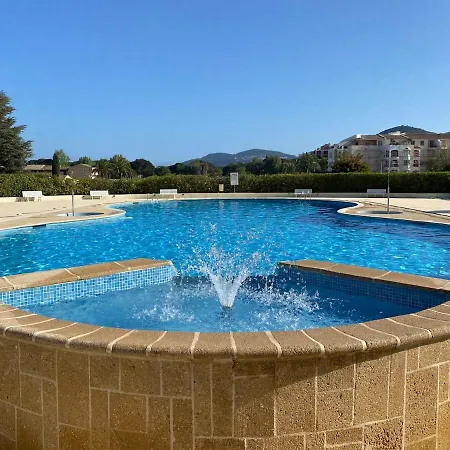 Apartment Cannesmarina-3pieces-piscine-terrasse-clim-parking Mandelieu-la-Napoule